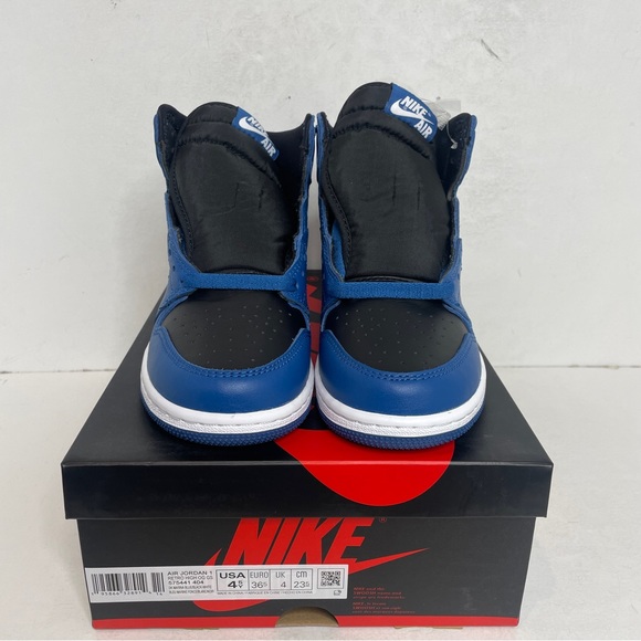 Nike Air Jordan 1 Retro High GS “Marina Blue” 2022 - Picture 2 of 4